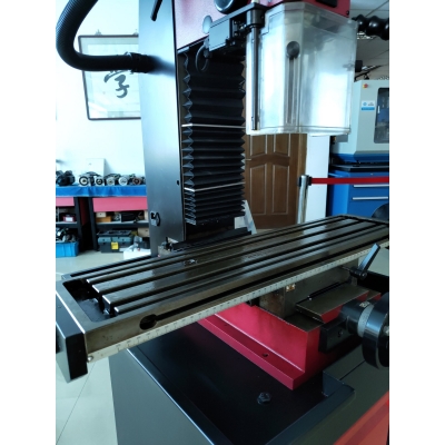 X2.7台式钻铣床(展示机)